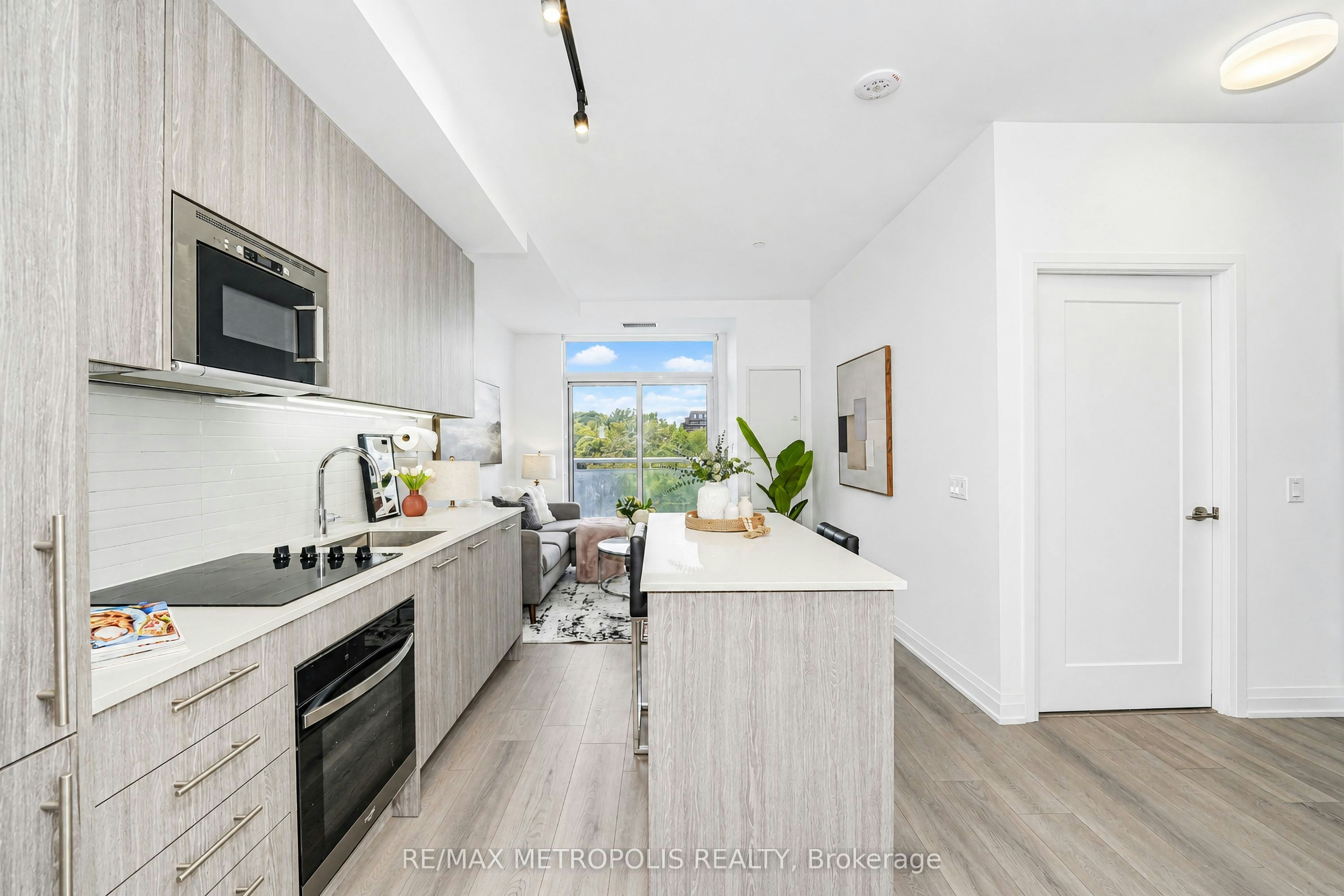 421-286 Main Street, Toronto, ON, M4C 0B3 - 8