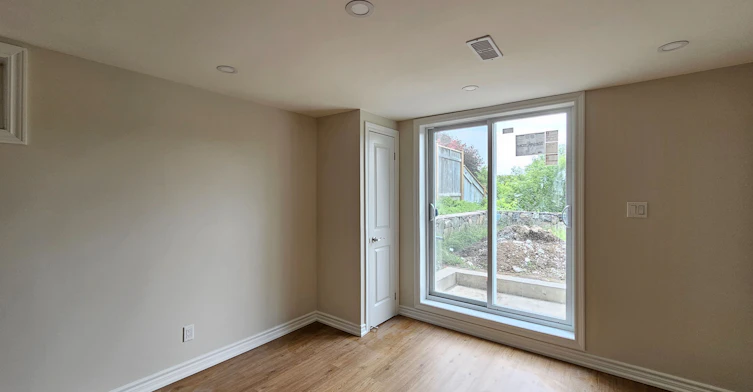 Lower-499 Tennyson Court, Oshawa, ON, L1H 3K8 - 12