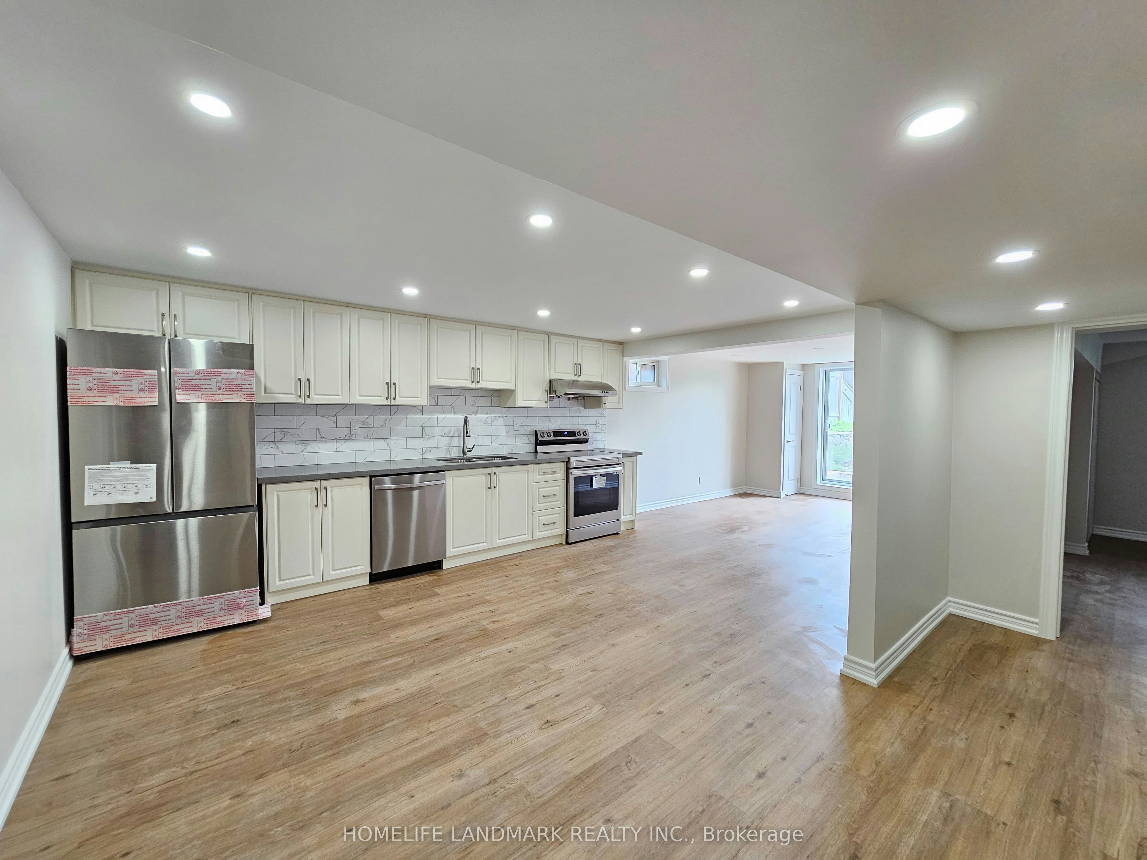 Lower-499 Tennyson Court, Oshawa, ON, L1H 3K8 - 5