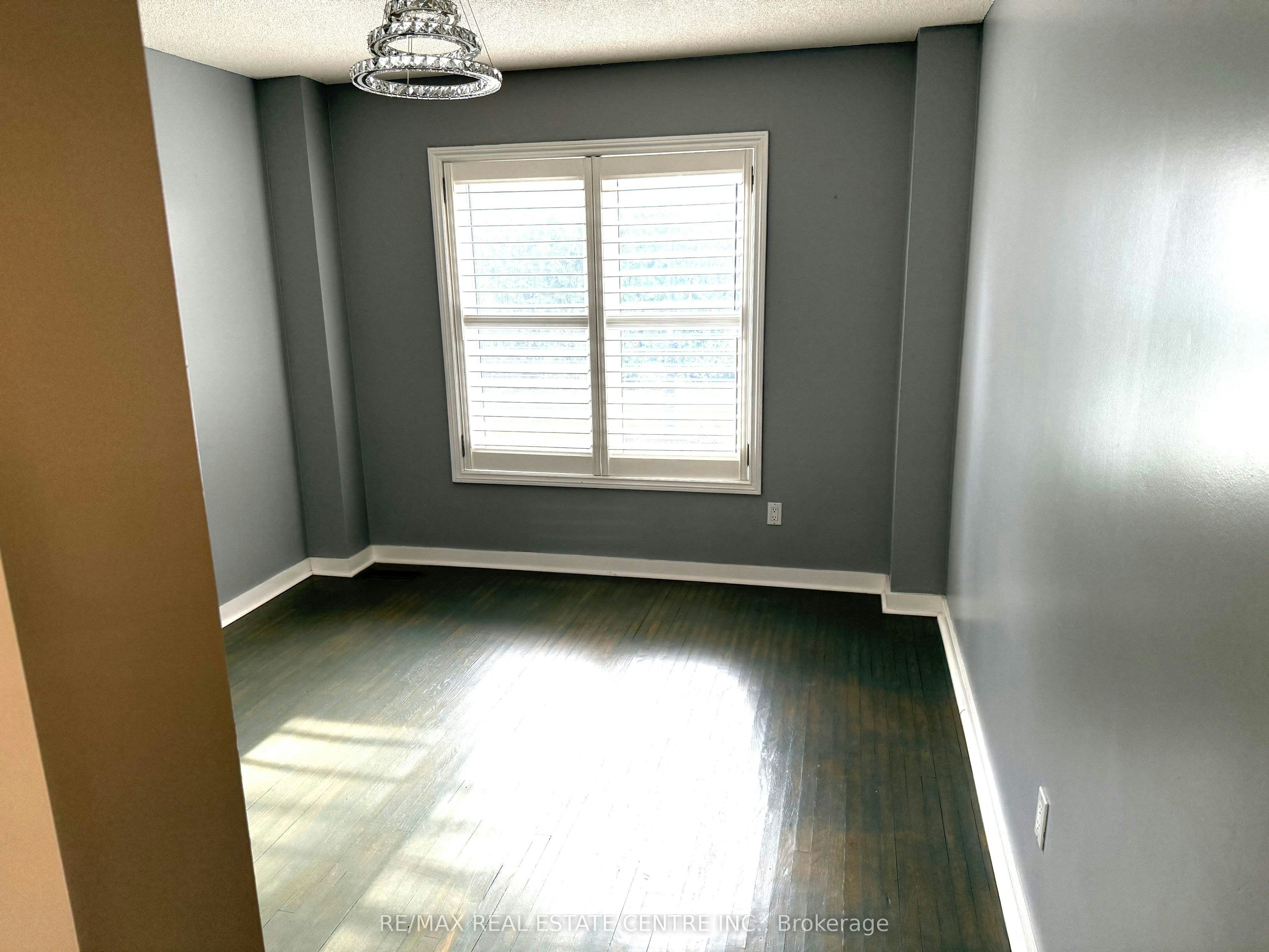 28 Mcivor Street, Whitby, ON, L1R 2L7 - 13