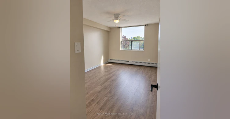 309-101 Prudential Drive, Toronto, ON, M1P 4S5 - 4