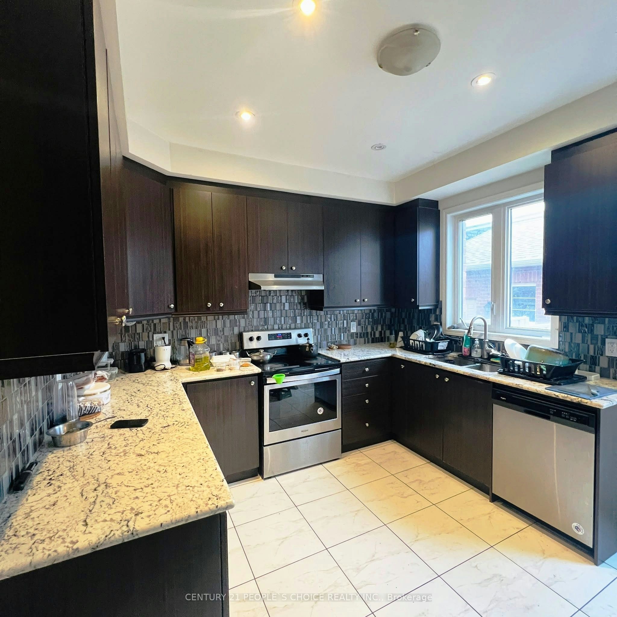 112 Cleanside Road, Toronto, ON, M1L 0J3 - 7