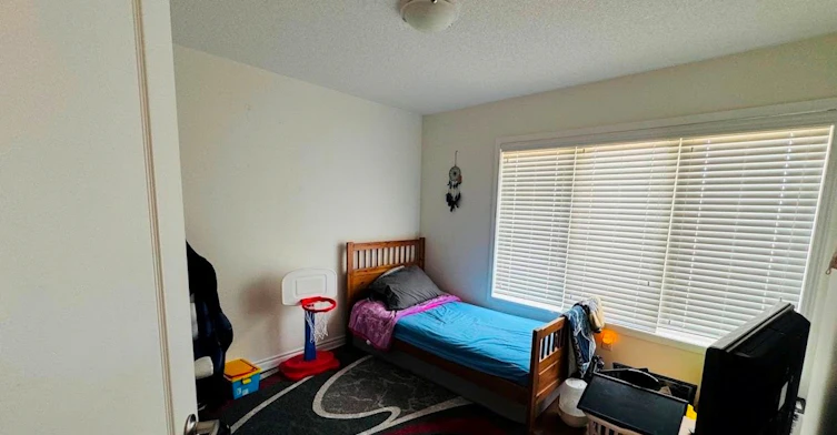 112 Cleanside Road, Toronto, ON, M1L 0J3 - 17