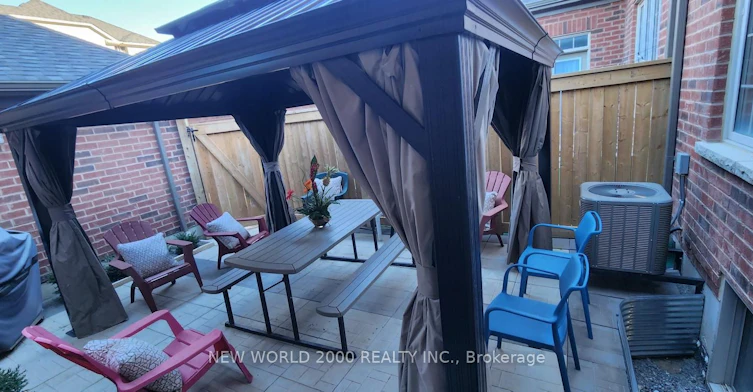 UPPER-29 Hornchurch Street N, Whitby, ON, L1P 0J3 - 16