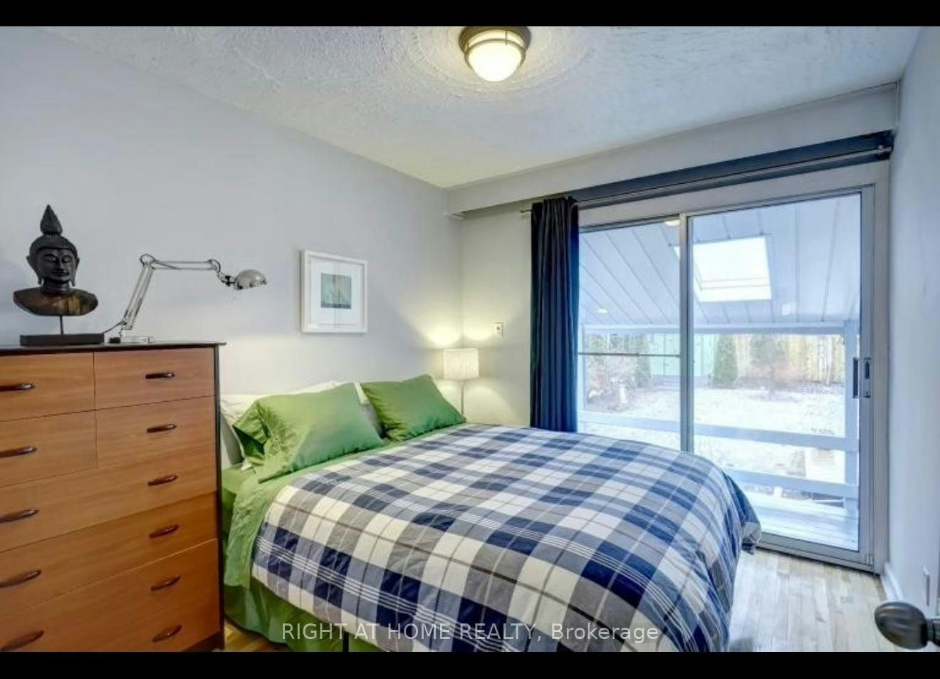Main-3 Bexhill Avenue, Toronto, ON, M1L 3B3 - 9
