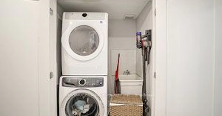 Bsmt-263 East Avenue, Toronto, ON, M1C 2W2 - 17