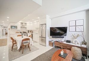 Bsmt-263 East Avenue, Toronto, ON, M1C 2W2 - 9