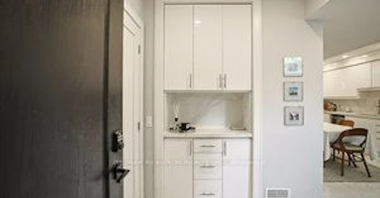 Bsmt-263 East Avenue, Toronto, ON, M1C 2W2 - 2