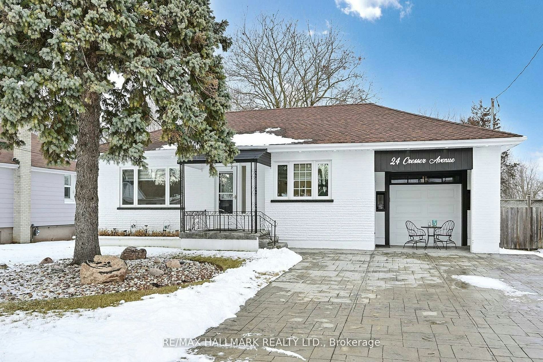 24 Cresser Avenue, Whitby, ON, L1P 1J8