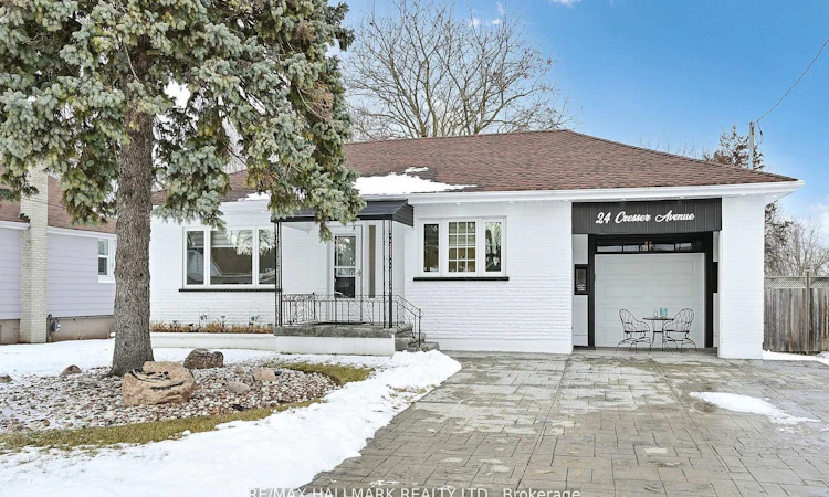 24 Cresser Avenue