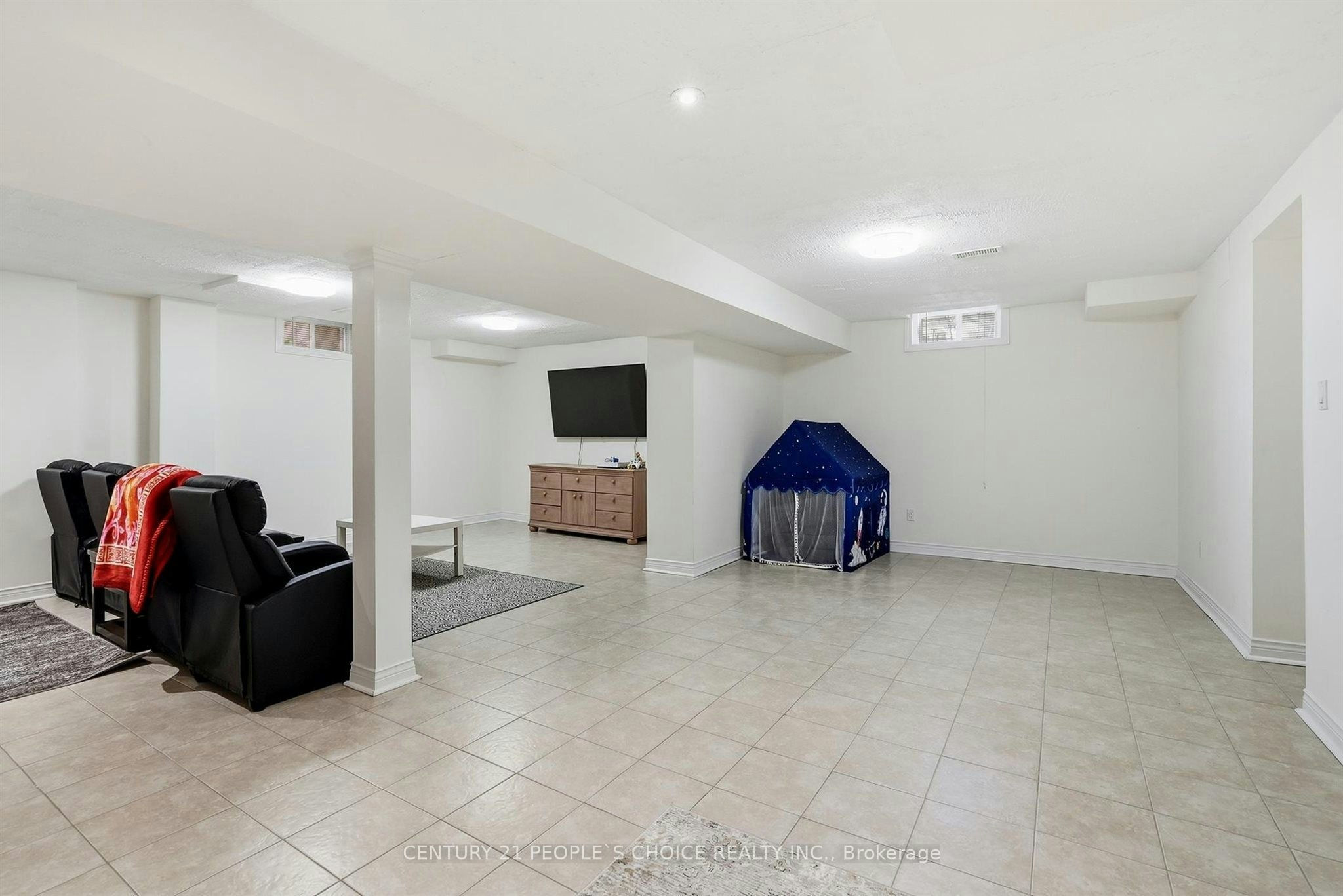 17 Chatterson Street, Whitby, ON, L1R 0B1 - 35
