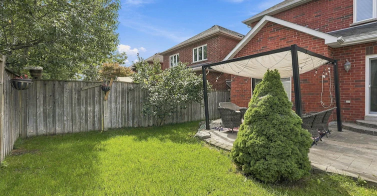 17 Chatterson Street, Whitby, ON, L1R 0B1 - 43