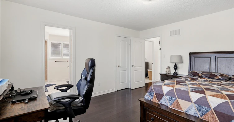 17 Chatterson Street, Whitby, ON, L1R 0B1 - 24