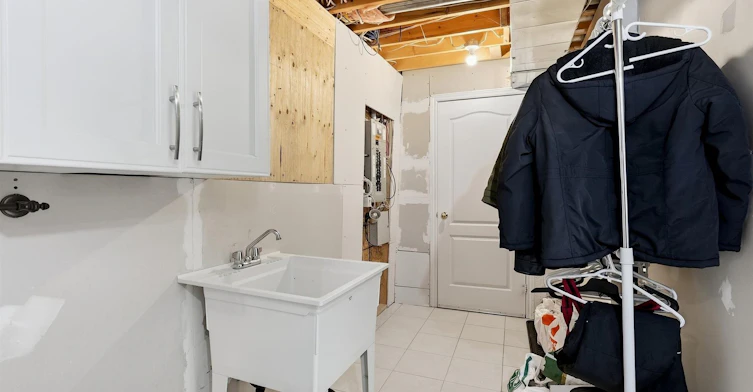 17 Chatterson Street, Whitby, ON, L1R 0B1 - 40