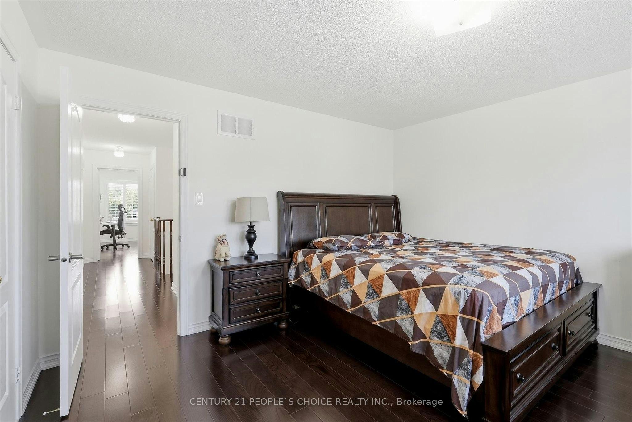 17 Chatterson Street, Whitby, ON, L1R 0B1 - 23