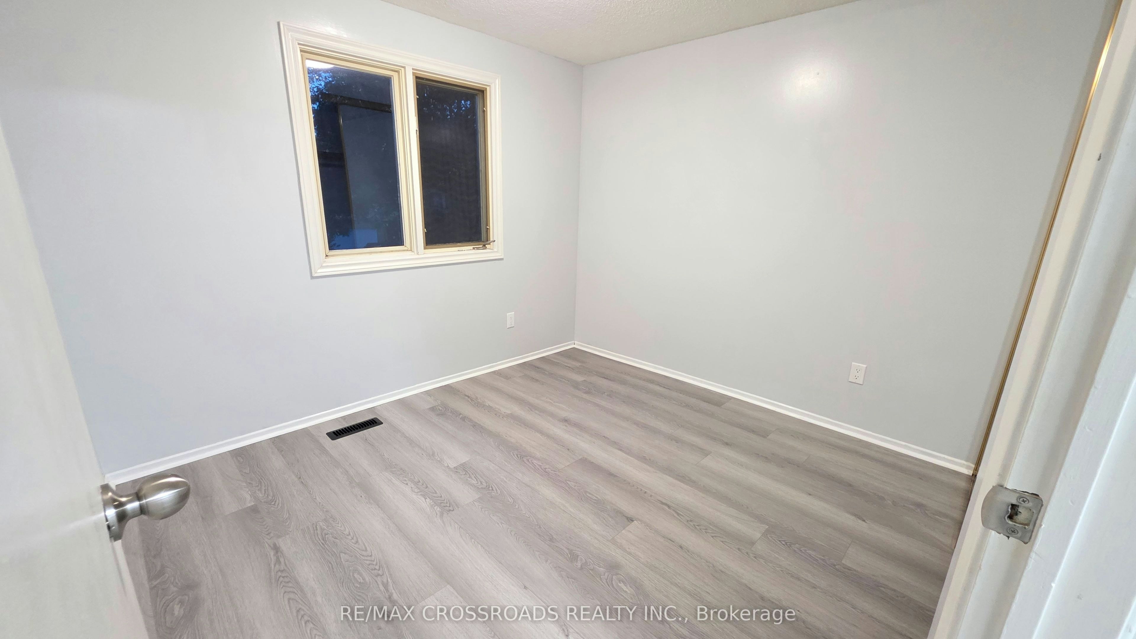 3 Cherrydale Court, Toronto, ON, M1C 3H1 - 42
