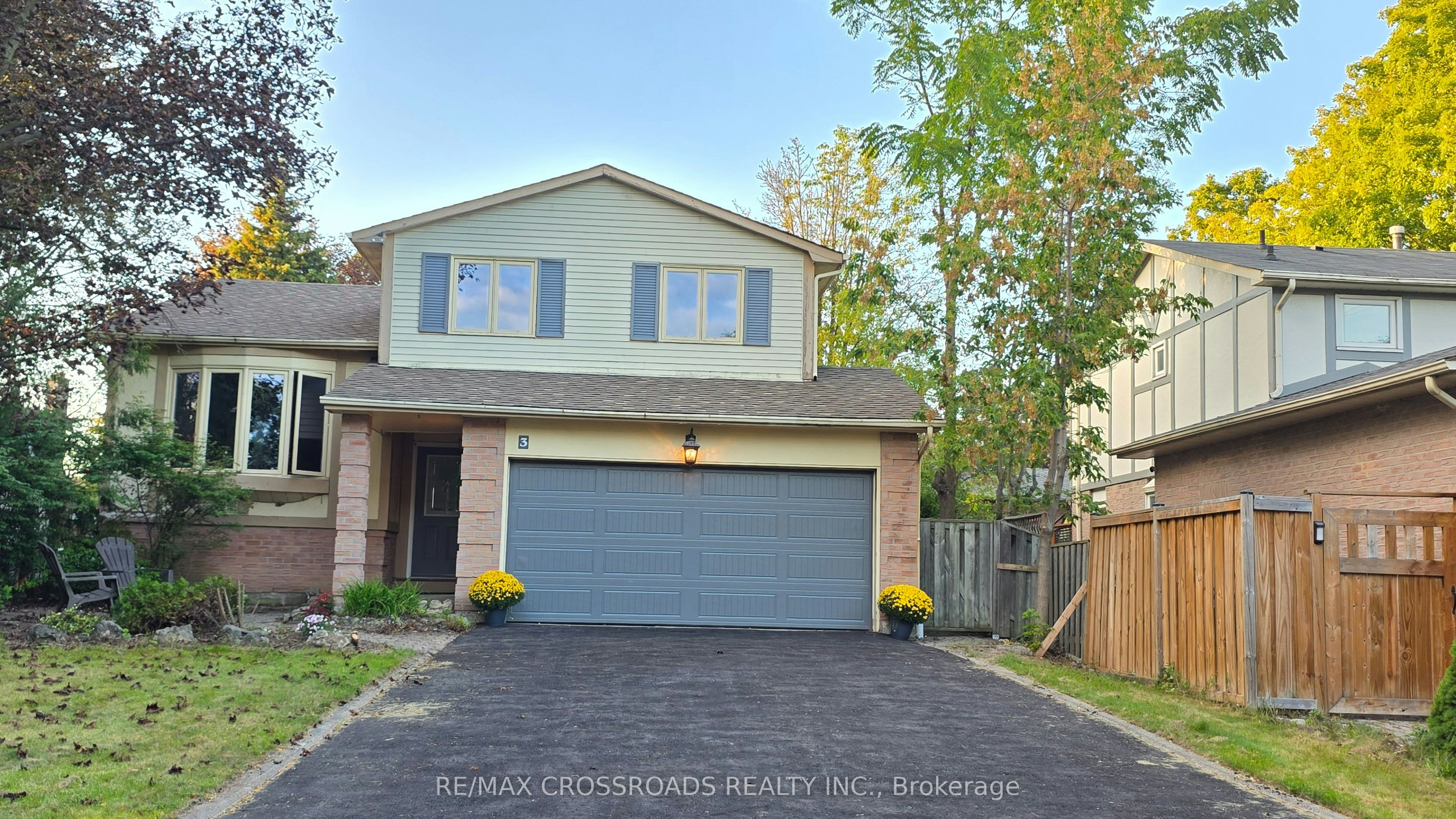 3 Cherrydale Court, Toronto, ON, M1C 3H1 - 2