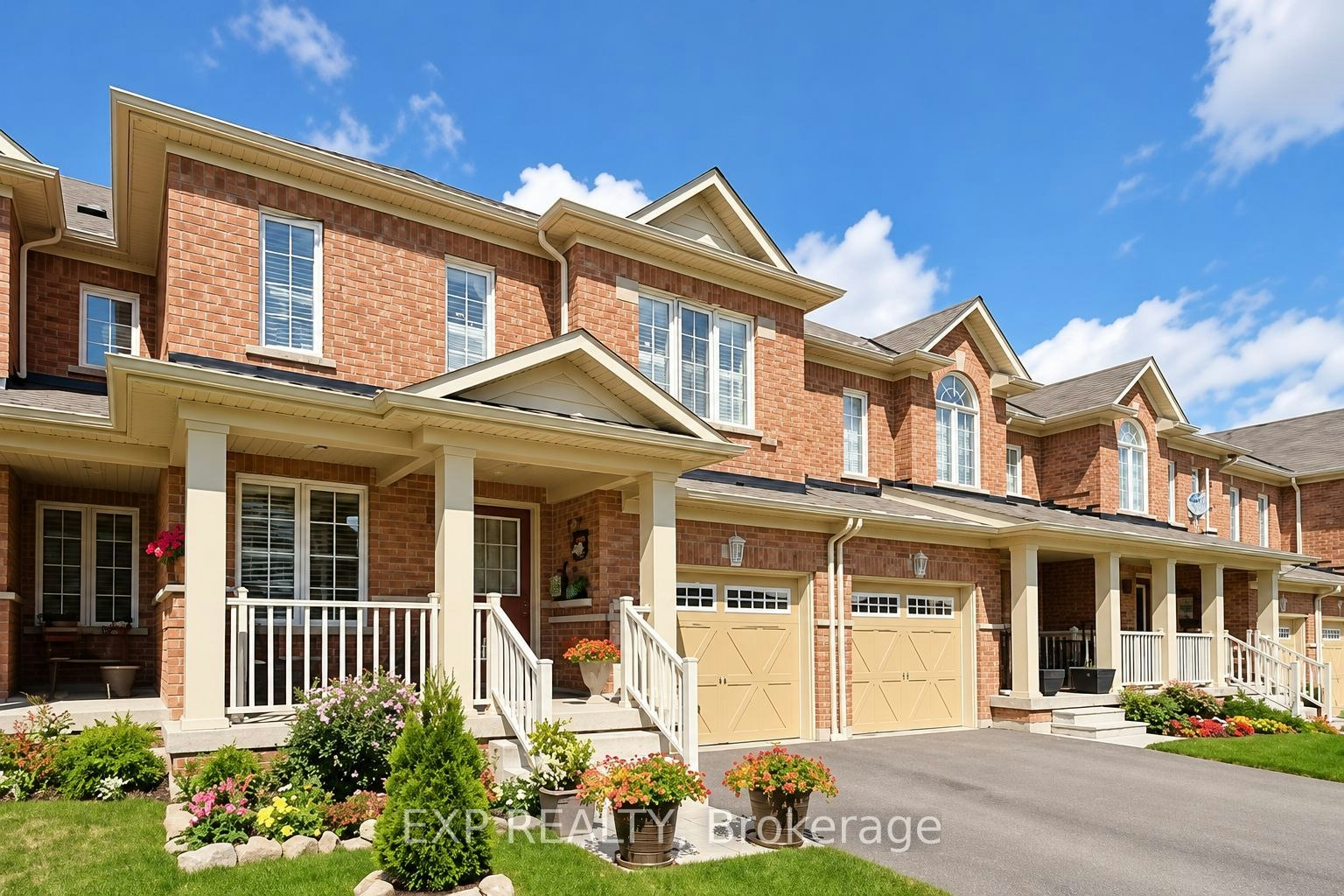 74 Elliottglen Drive, Ajax, ON, L1Z 0H2