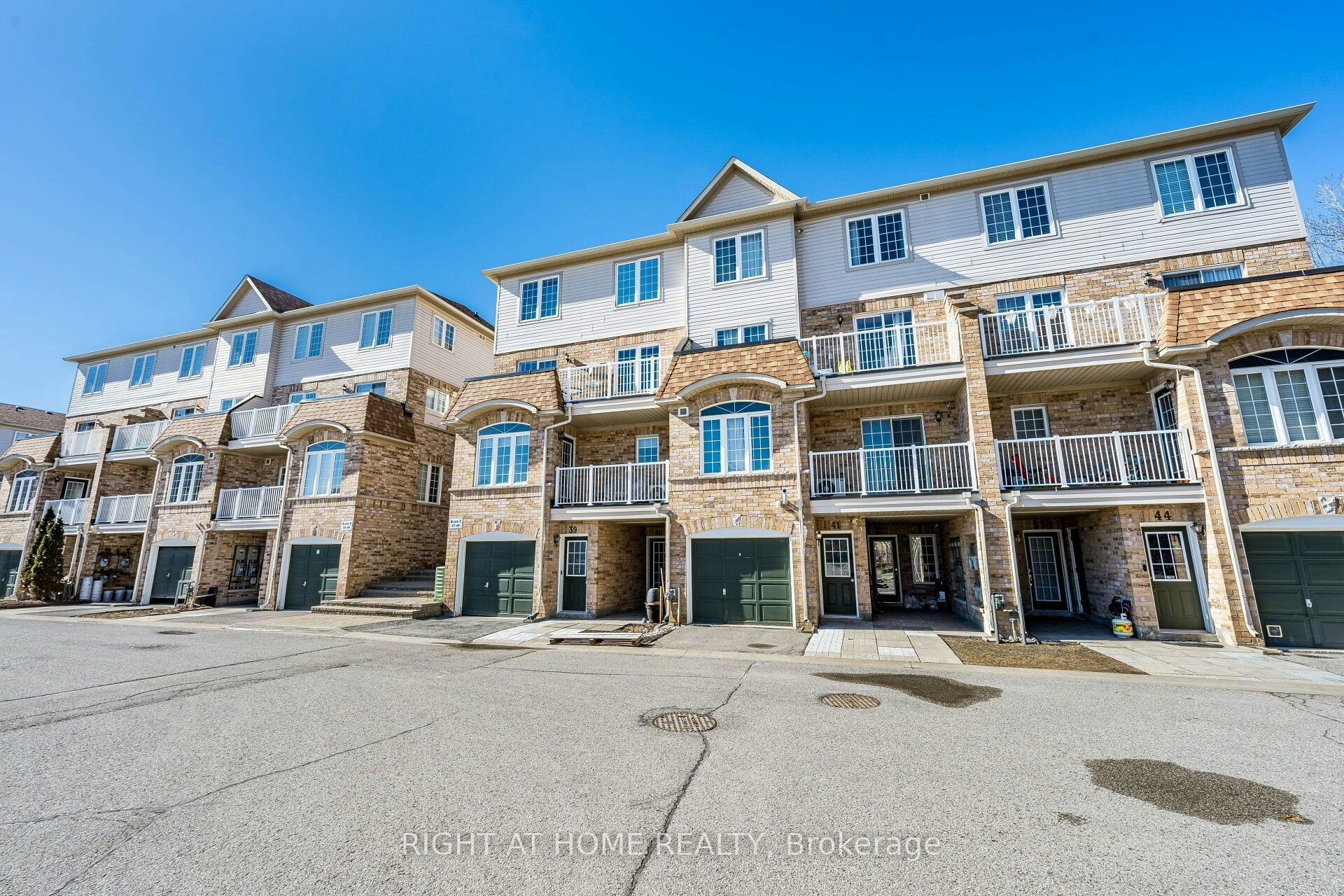 40-200 Mclevin Avenue, Toronto, ON, M1B 6C7