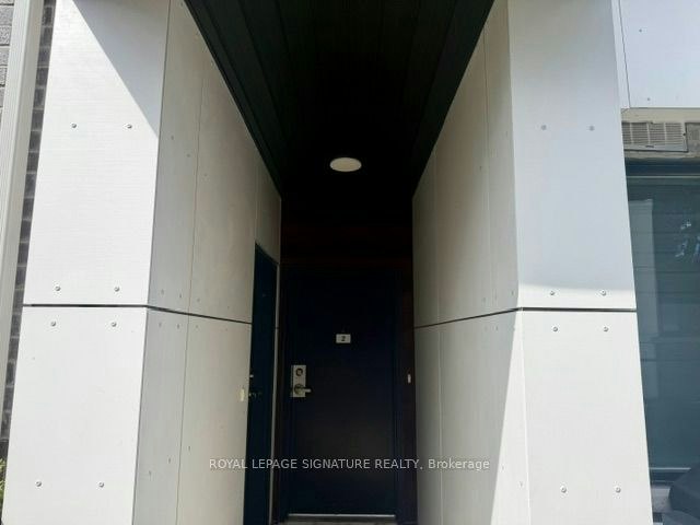 2-1475 O'connor Drive, Toronto, ON, M4B 0A7 - 2