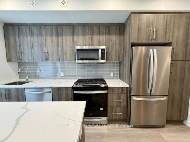 2-1475 O'connor Drive, Toronto, ON, M4B 0A7 - 8