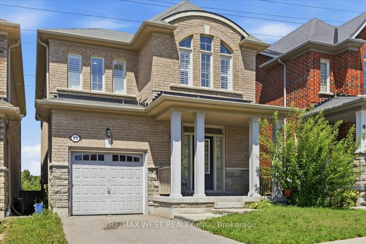 29 Stockell Crescent, Ajax, ON, L1T 0M4