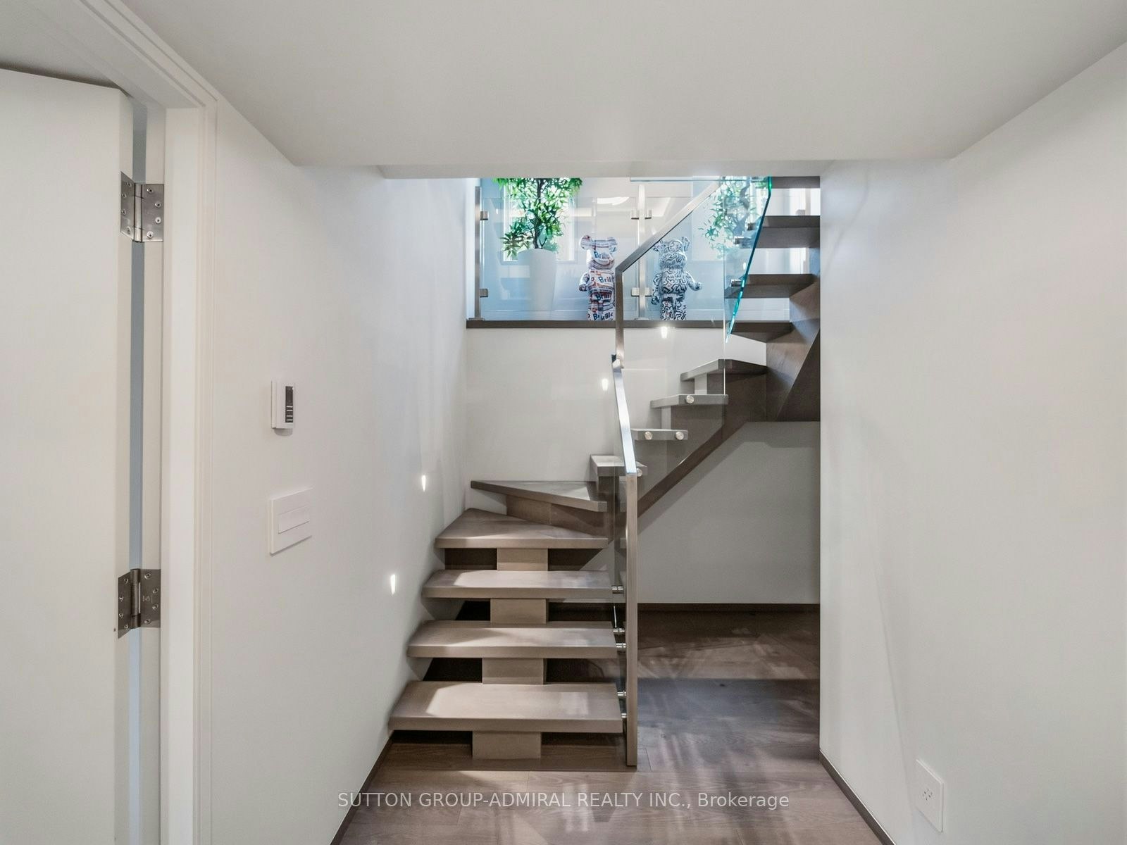39 Red Deer Avenue, Toronto, ON, M1N 2Z1 - 29