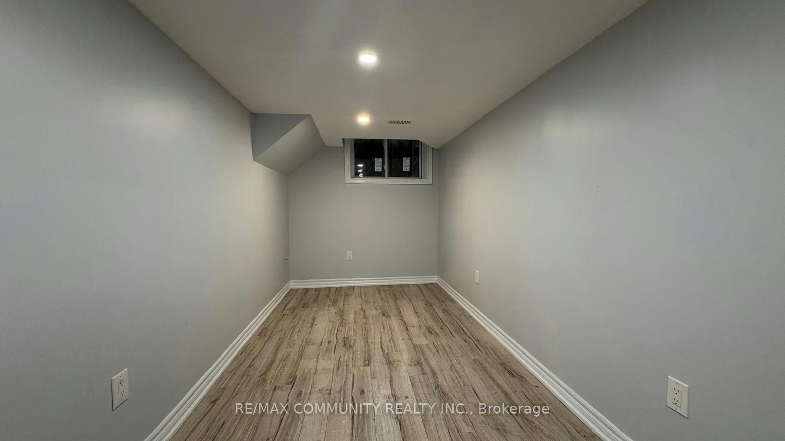 Bsmt-70 Brantwood Drive, Toronto, ON, M1H 2G6 - 6