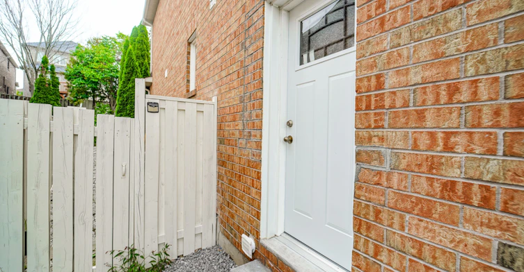 160 Dooley Crescent, Ajax, ON, L1T 4J7 - 20