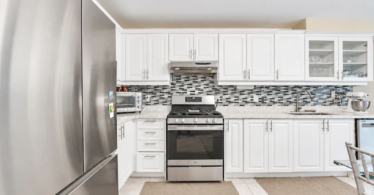 160 Dooley Crescent, Ajax, ON, L1T 4J7 - 10
