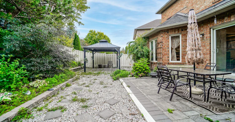 160 Dooley Crescent, Ajax, ON, L1T 4J7 - 23