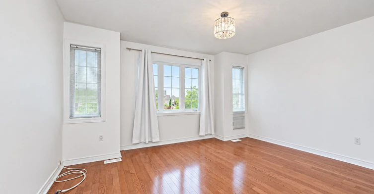 160 Dooley Crescent, Ajax, ON, L1T 4J7 - 17