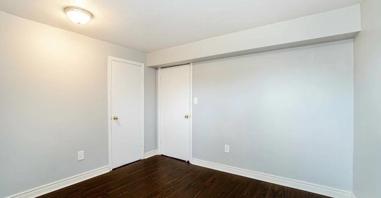 Lower-5 Applefield Drive, Toronto, ON, M1P 3X8 - 25