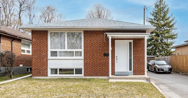 Lower-5 Applefield Drive, Toronto, ON, M1P 3X8