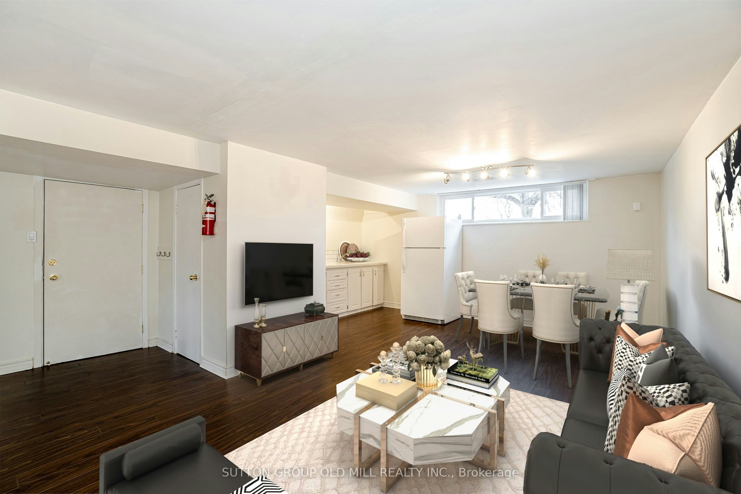 Lower-5 Applefield Drive, Toronto, ON, M1P 3X8 - 4