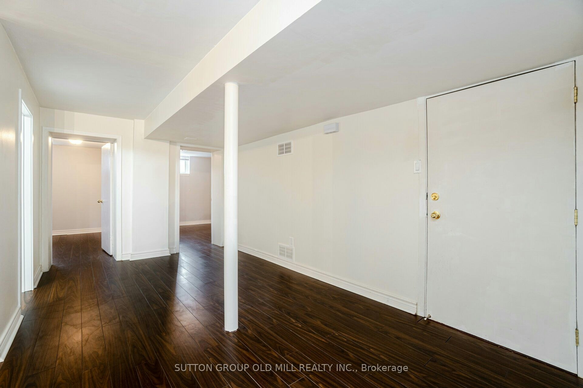 Lower-5 Applefield Drive, Toronto, ON, M1P 3X8 - 9