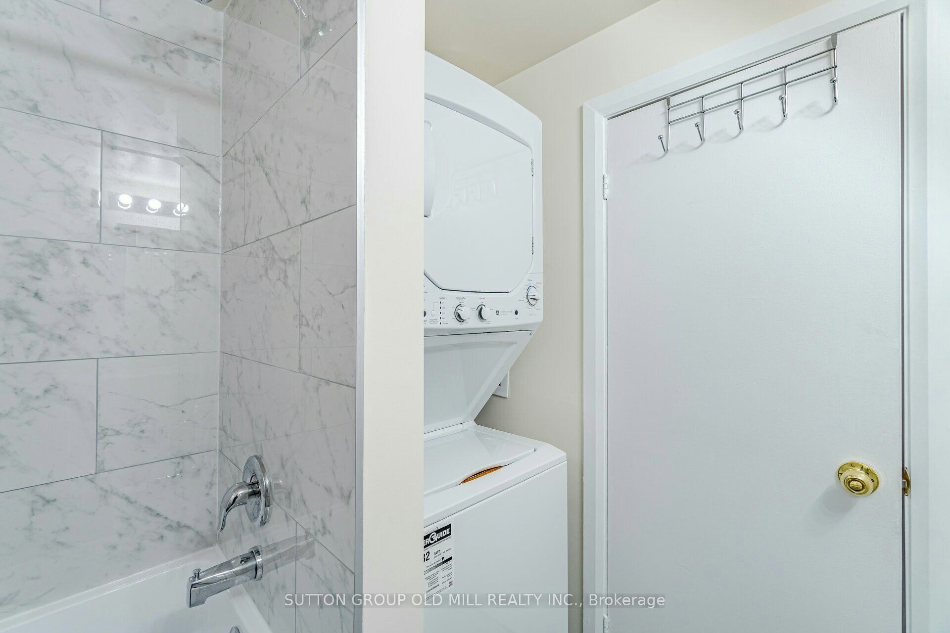 Lower-5 Applefield Drive, Toronto, ON, M1P 3X8 - 27