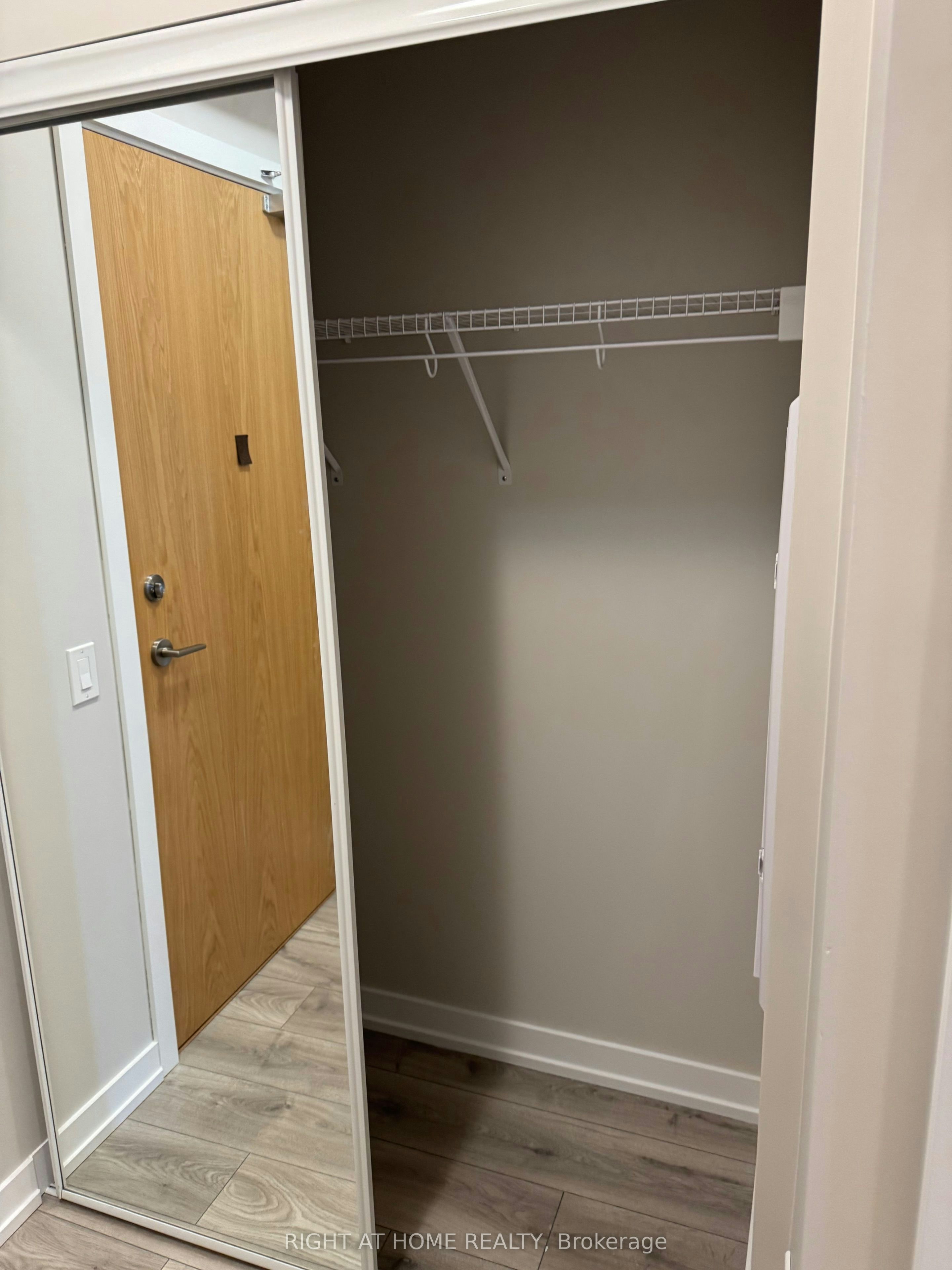 602-1455 Celebration Drive, Pickering, ON, L1W 1L8 - 10