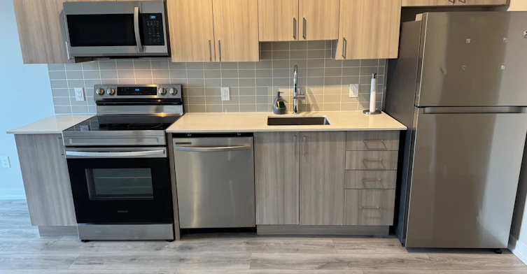 602-1455 Celebration Drive, Pickering, ON, L1W 1L8 - 2