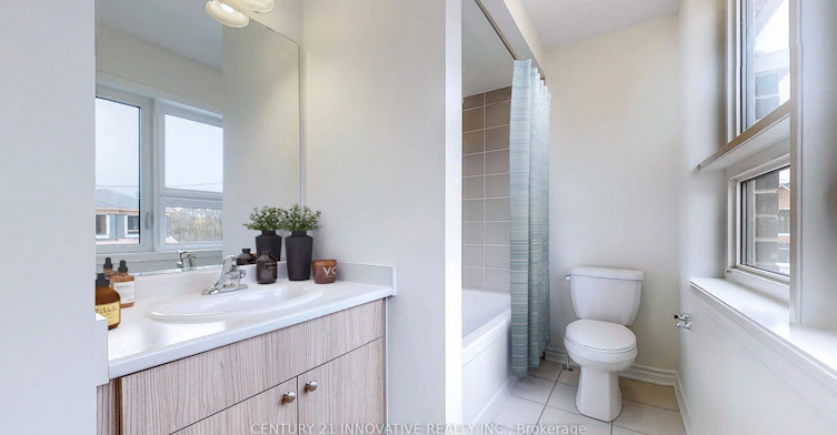 1410 Stillmeadow Lane, Pickering, ON, L1X 0N5 - 9