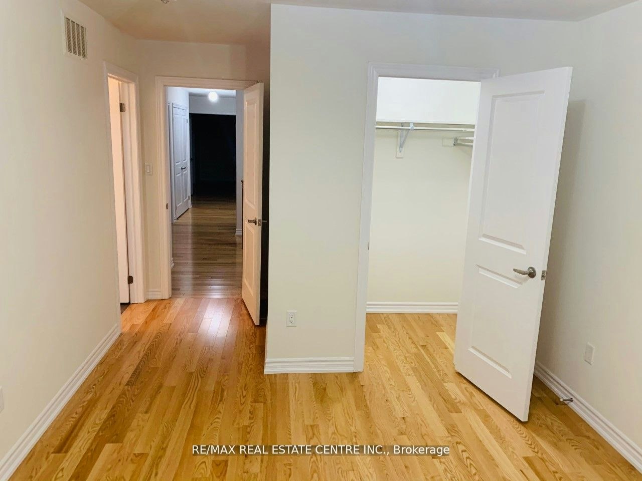 Upper-21 Whitefish Street, Whitby, ON, L1P 0K5 - 14