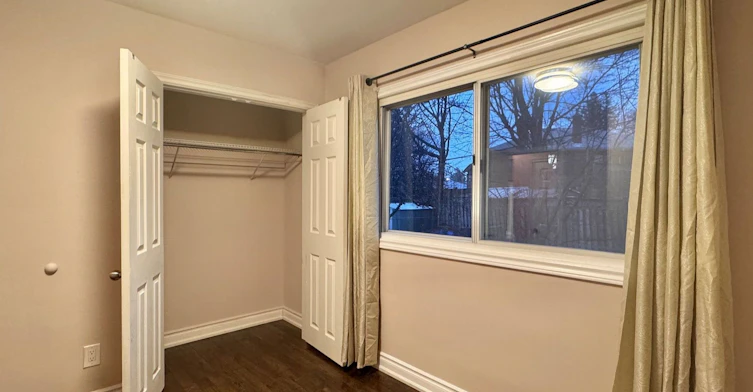 69 Hollyhedge Drive, Toronto, ON, M1J 1X4 - 10