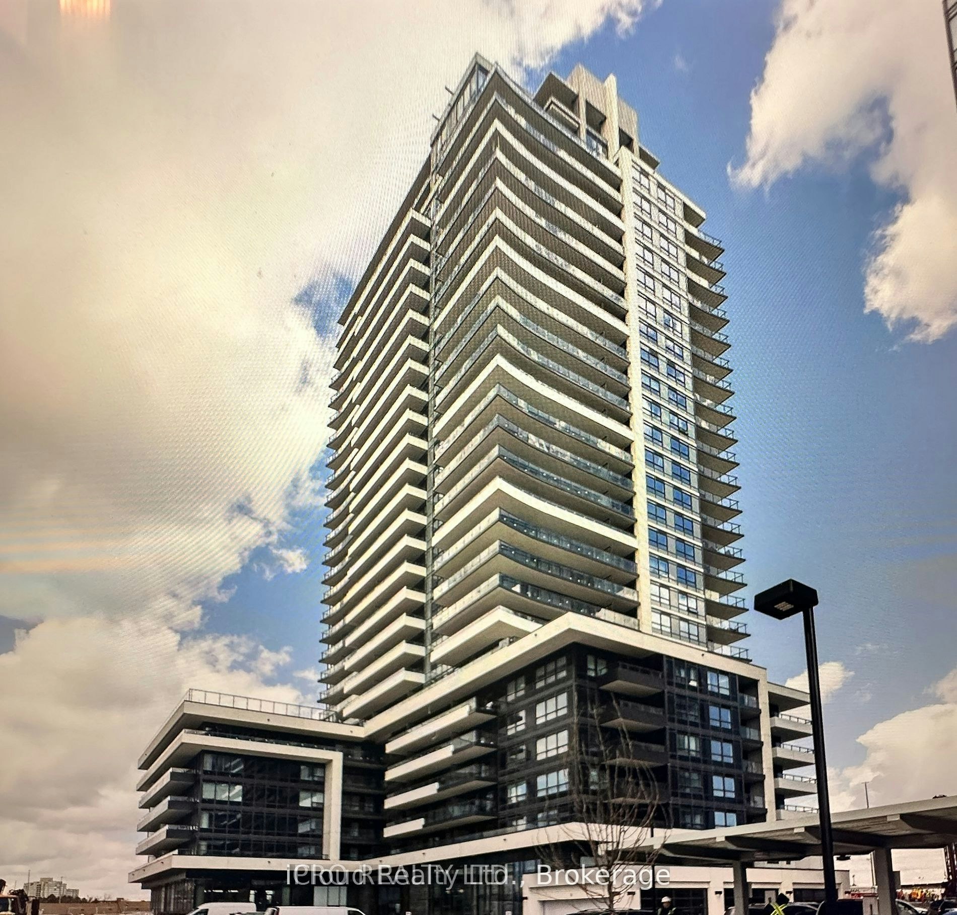 2511-1455 Celebration Drive, Pickering, ON, L1W 1L8 - 2