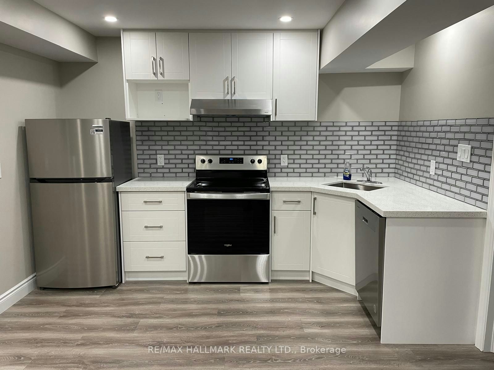 Lower-58 Jevons Drive, Ajax, ON, L1Z 0T6 - 3