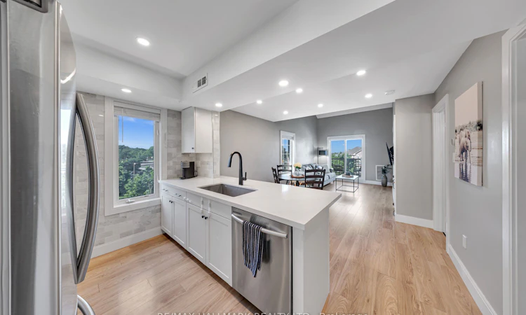 3-106 Petra Way