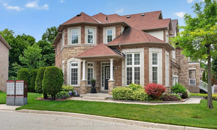 5 Broderick Place