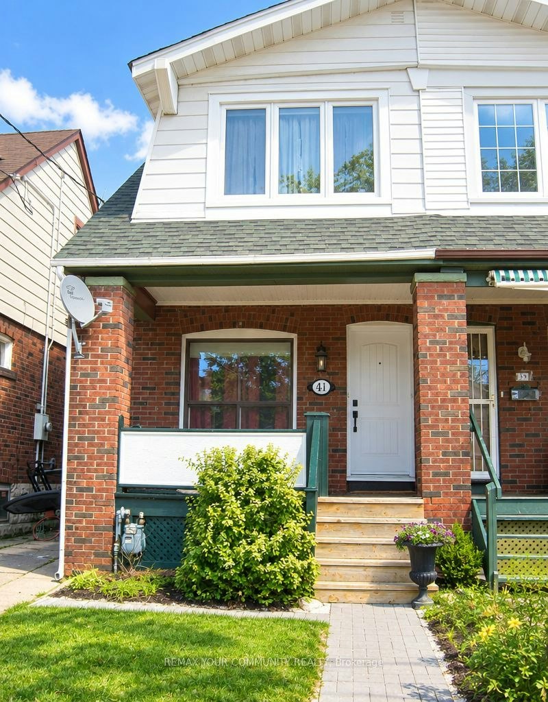 41 Bonnie Brae Boulevard, Toronto, ON, M4J 4N3