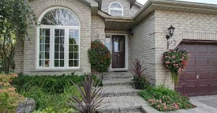 Main Level,-153 Niagara Drive, Oshawa, ON, L1G 8A6 - 2