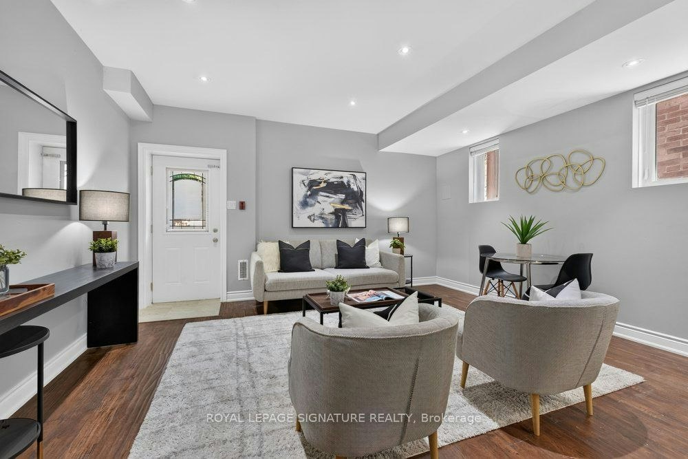 Lower-61B Bexhill Avenue, Toronto, ON, M1L 3B7 - 3