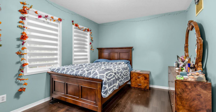 15 Middlecote Drive, Ajax, ON, L1T 0A4 - 15